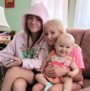 Meet your Posher, Nikki